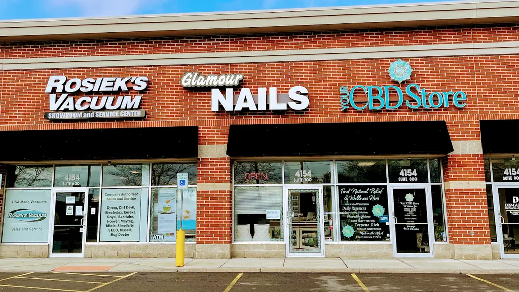 Glamour Nails — Nail salon in Blasdell